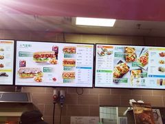 -赛百味SUBWAY(三阳广场店)