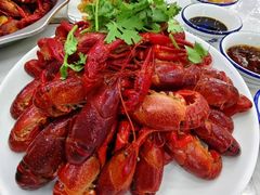 -丹水桥地锅鱼·翘嘴鲌·地方特色全鱼宴(丹江口大坝店)