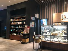 -星巴克(武汉江夏中百广场店)