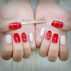 -Seven Nail七姑娘の美甲店