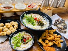 -二哥米线 丽江店