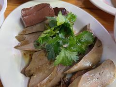 -乌文新澄海卤鹅店
