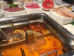 番茄锅底-海底捞火锅鲜切牛肉主题店(长寿路店)