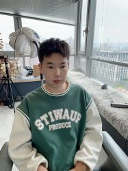 -藤野造型烫发染发