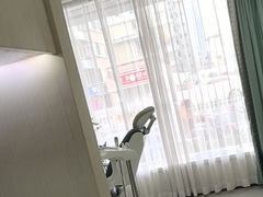 -登特口腔医院(鼓楼东街口店)