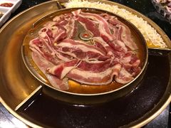 -猪啊牛呀羊啊铜盘烤肉(正大广场店)