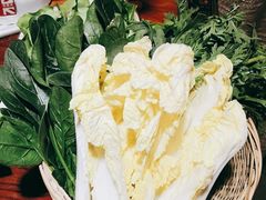 -茸梅路右拐龙虾-农家菜(松江店)