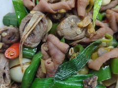 小姨家个性鸡杂-俏湘私房菜(国贸店)