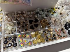 -燕莎奥特莱斯购物中心