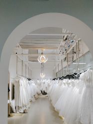 -拾尚映画·STUDIO婚纱摄影(中关村店)