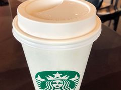 -星巴克臻选(盐城金鹰聚龙湖店)