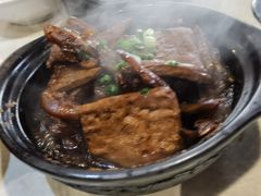 红烧鸭脚香干煲-阿龙酒煲(海宁新苑路店)