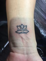 -刺客纹画纹身·洗纹身·穿孔饰品