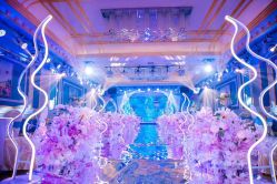 -甘井子区冠豪主题婚礼酒店宴会厅(机场店)