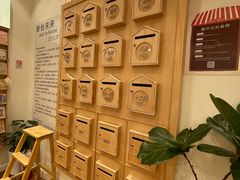 -猫的天空之城概念书店(印象城购物中心店)