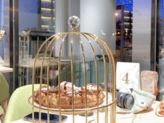 下午茶歇甜品塔-LRIS 乐瑞斯融合菜(天津之眼店)