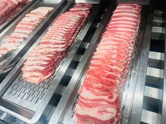 -金滏山烤肉·海鲜·火锅自助餐厅(襄阳万达店)