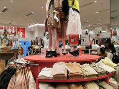 -优衣库(深圳万象天地旗舰店)