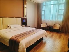-好居商务酒店(江高亿达广场店)