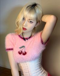 -AYO SALON
