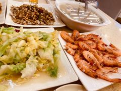 -渔中舟海鲜大排档(普陀沈家门店)