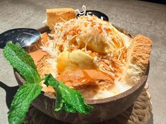 -饱嗝·小炒云南菜·见手青乌鸡汤锅(来凤街国创园店)