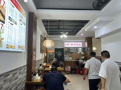 -黄阿姨锅贴大王(万航渡路店)