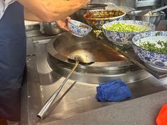 -吾穆勒蓬灰牛肉面·清真(北滨河中路店)