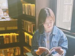 -思南书局·诗歌店