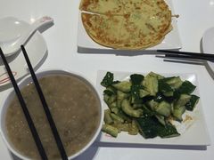 糊塌子、绿豆莲子百合粥、拍黄瓜-嘉和一品粥(马家堡店)