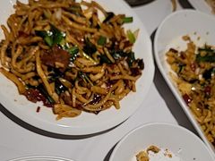 -谷丽麦馕新疆菜·清真(步步高梅溪新天地店)