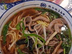 -镇南锅盖面馆(解放路店)