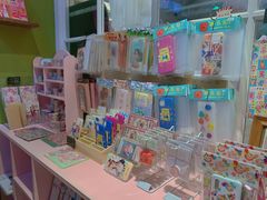 -恋物百货商店(华侨城店)