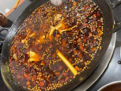 -鸿顺老铁锅美蛙鱼府(解放碑店)