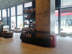 -星巴克臻选(惠州华贸天地1楼店)