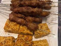 -亮亮烧烤(积玉桥总店)