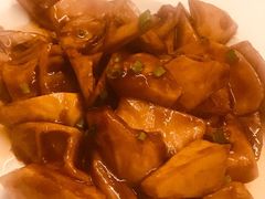蟹粉狮子头-白家餐厅(徐家汇店)