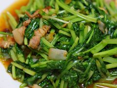 -超越海鲜屋(飞龙物业店)