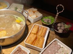 -左庭右院鲜牛肉火锅(环球港店)