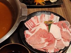-我那覇豚肉店(カフーナ旭橋店)