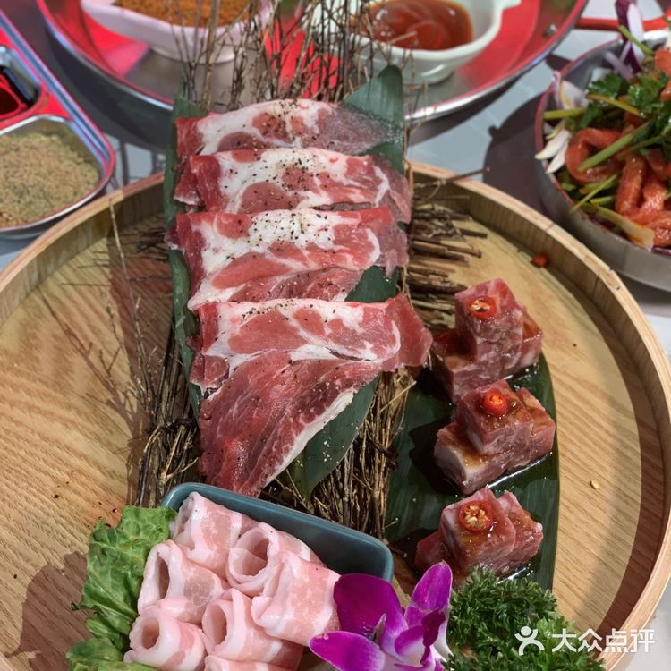 重庆探店丨又发现一家有特色的烤肉店