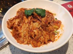 香辣牛板筋-老佛爷铜炉蛙锅(海岸城店)