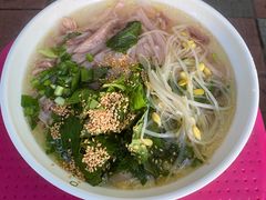 -啊墨江牛烂烀米线