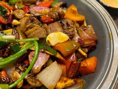 -老滇山寨•云南特色菜•地方菜•民族风情歌舞表演(金碧店)