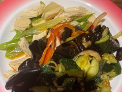 -平娃三宝烧烤·面食(南小街店)