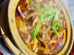 -沙胆彪炭炉牛杂煲(上海日月光广场店)