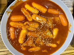 韩式辣汤年糕-吴草鸡爪오초닭발韩食堂(融恒盈嘉中心店)