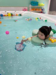 -Pony Baby宝尼婴幼儿游泳SPA馆