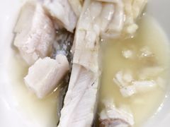 -姚记抚仙湖石锅鱼庄