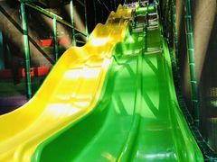 -蒙特利亲子乐园